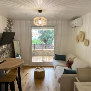 https://studio-100-m-de-plage-golfe-de-saint-tropez.fr-provencehotel.com
